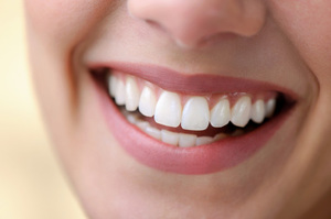 Перечень преимуществ имплантации зубов